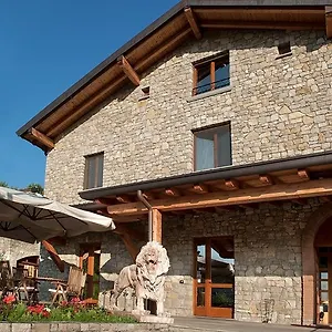 Fontana Santa Hotel