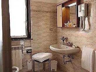 Hotel Residence La Fontana Mariano Comense 3*,  Italië